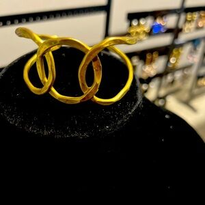 Bangles for your Bang attire